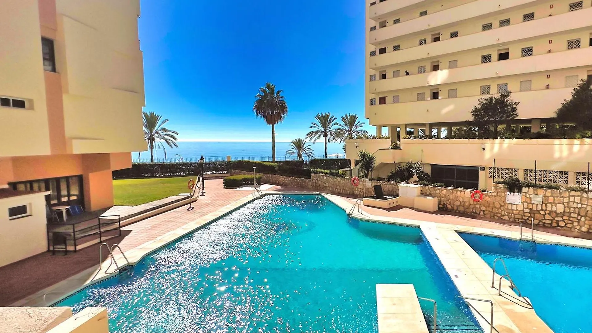 Apartment Great Studio On The Beachfront In The Center Of Marbella Spain